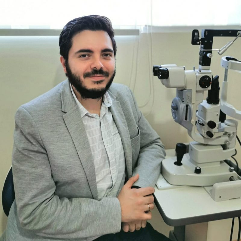 doctor-juan-jose-toledo-oftalmologo-monterey-vision100